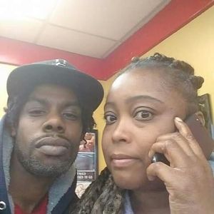 Meet your Posher, Deonlo